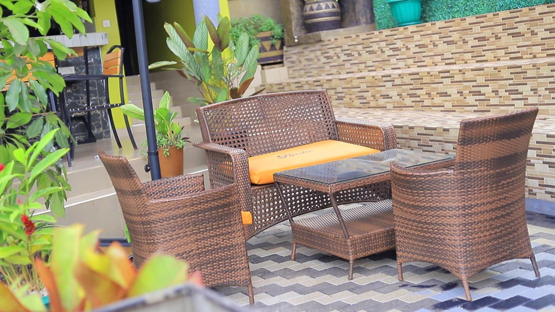 Rustic Gardens Bed & Breakfast Kitunzi Lungujja Καμπάλα Εξωτερικό φωτογραφία